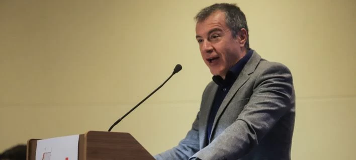 Θεοδωράκης για διαρροή βουλευτών: Μας λάβωσαν, δεν μας σκότωσαν (βίντεο)